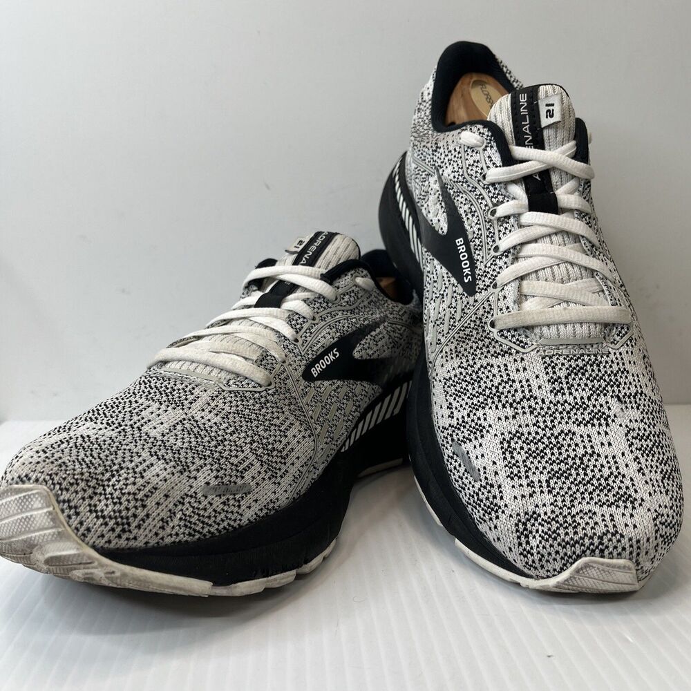 Brooks Adrenaline GTS 21 Women's Running Shoes Size 10.5 B (Medium) White Black